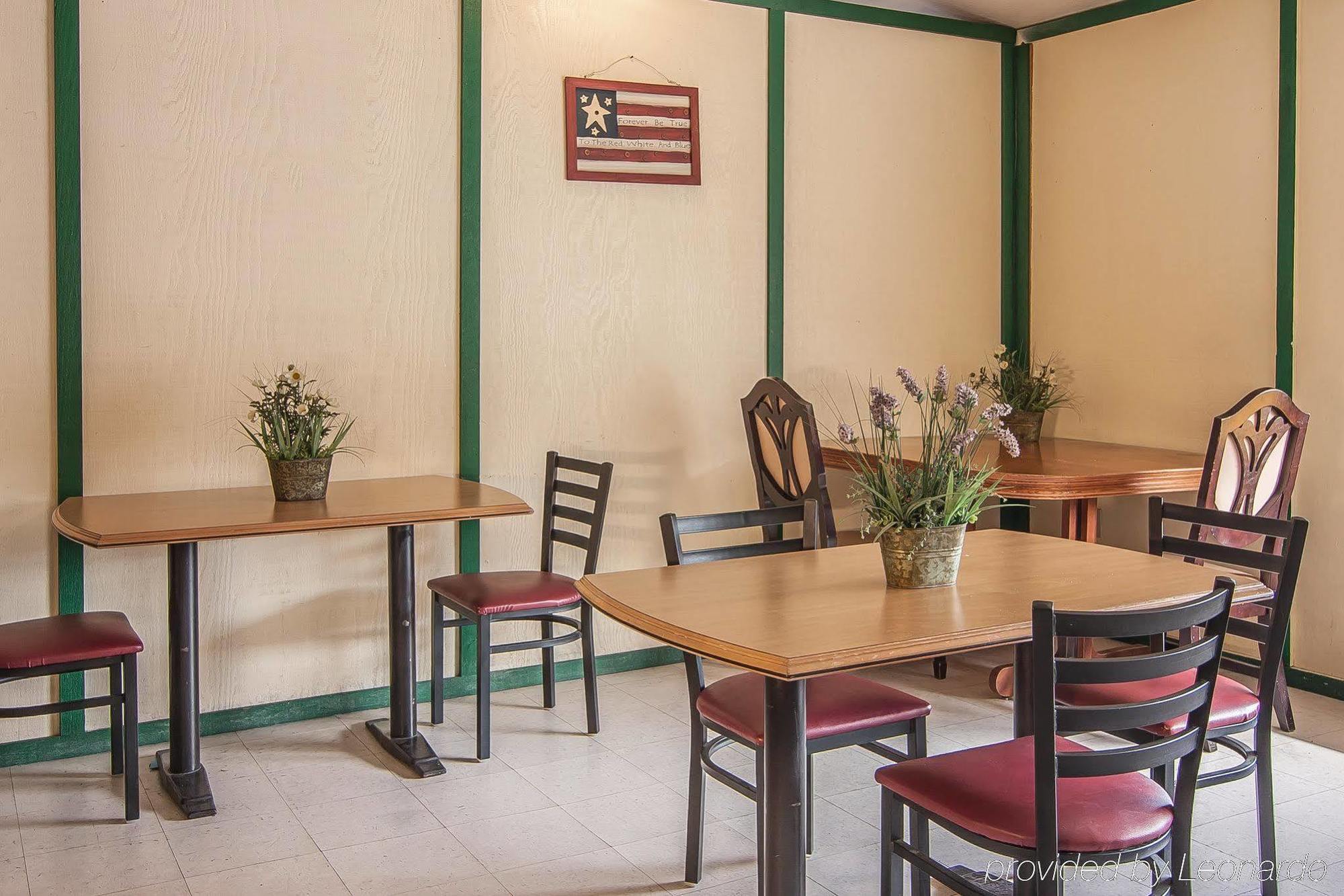 Econo Lodge Άσλαντ Εξωτερικό φωτογραφία