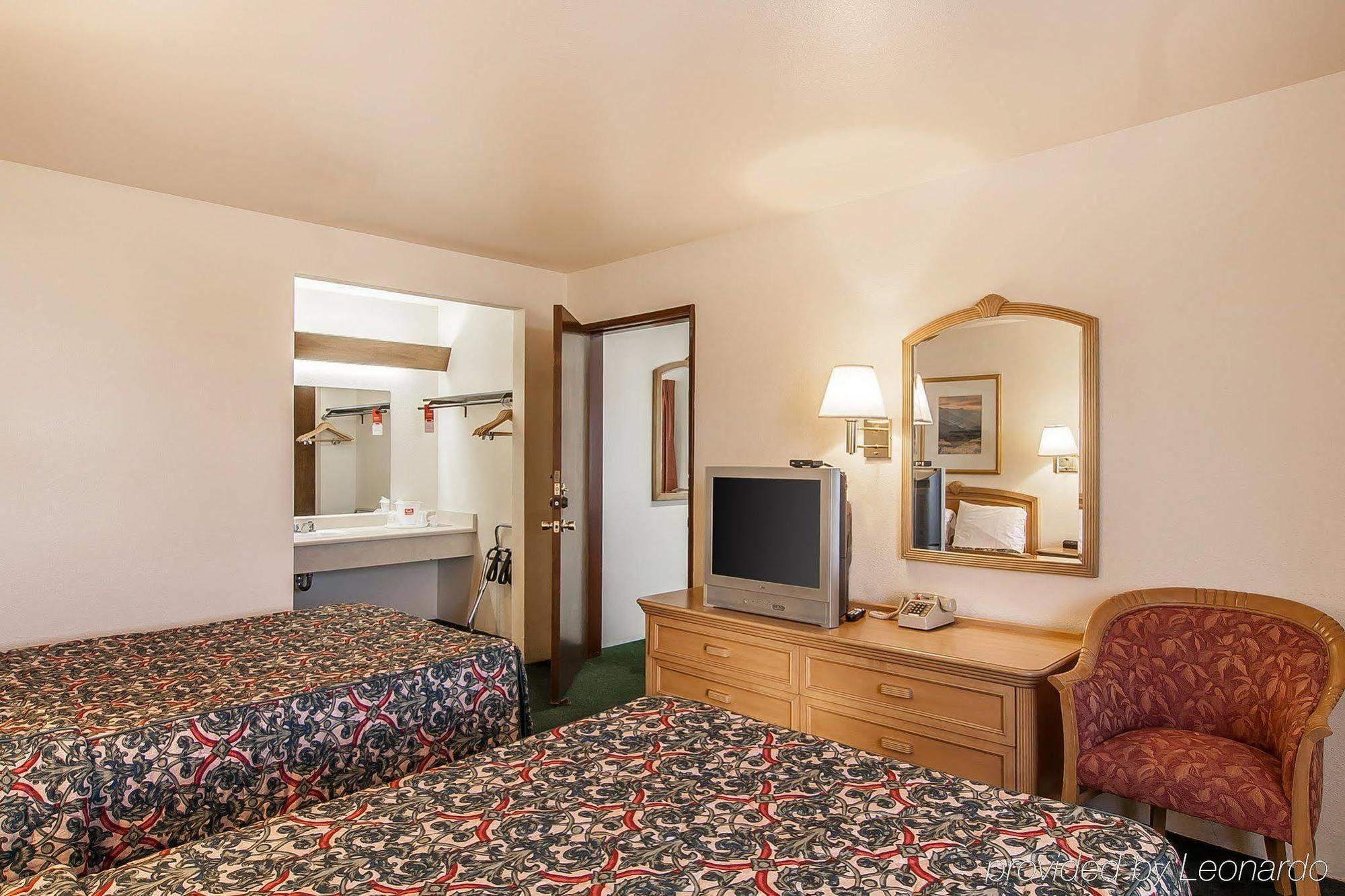 Econo Lodge Άσλαντ Εξωτερικό φωτογραφία